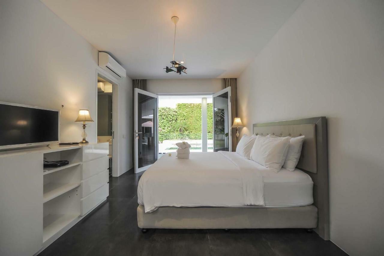 Casa Priya Petitenget 세미냑 외부 사진