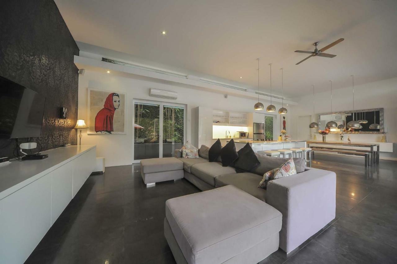Casa Priya Petitenget 세미냑 외부 사진