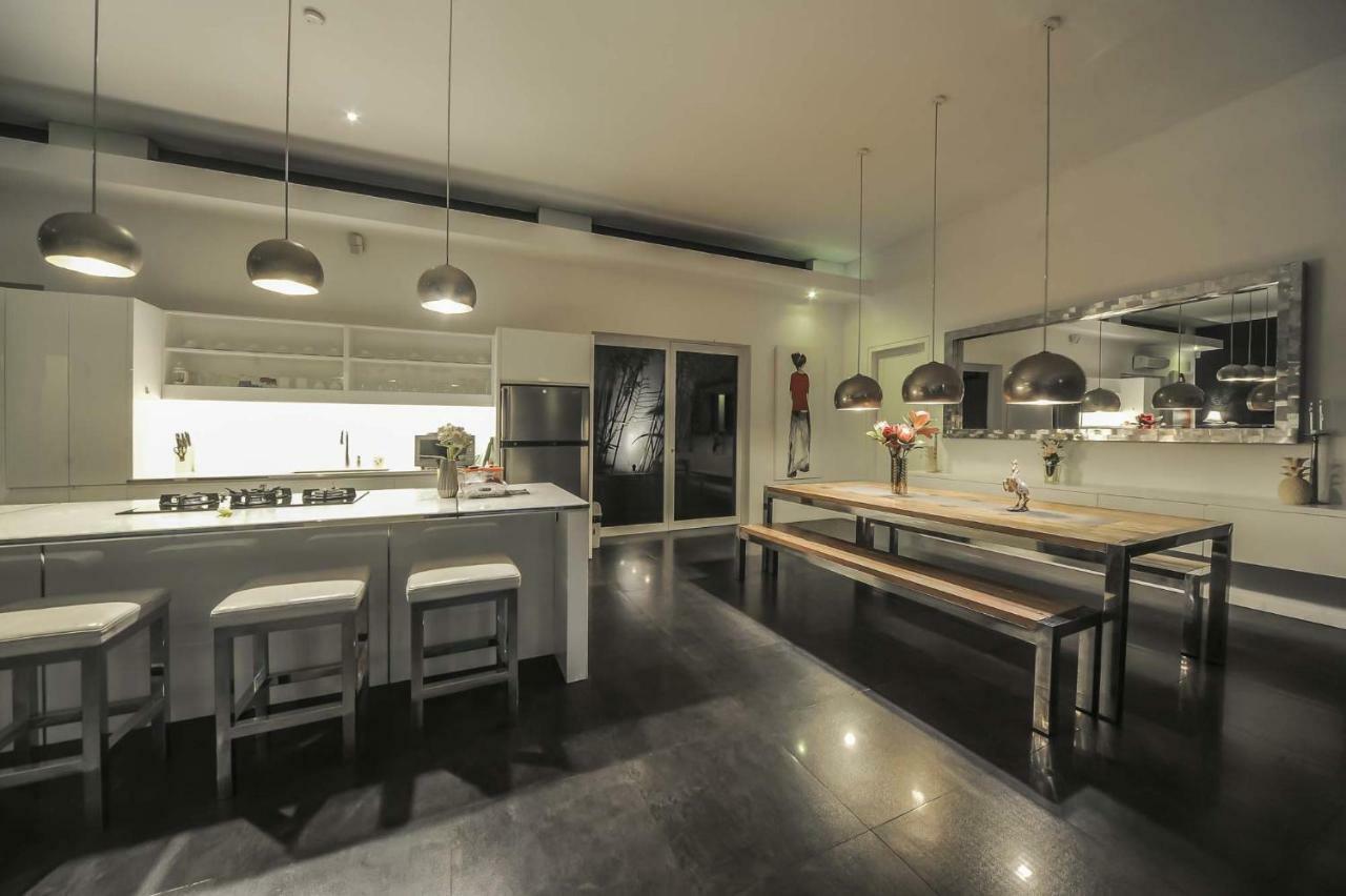 Casa Priya Petitenget 세미냑 외부 사진