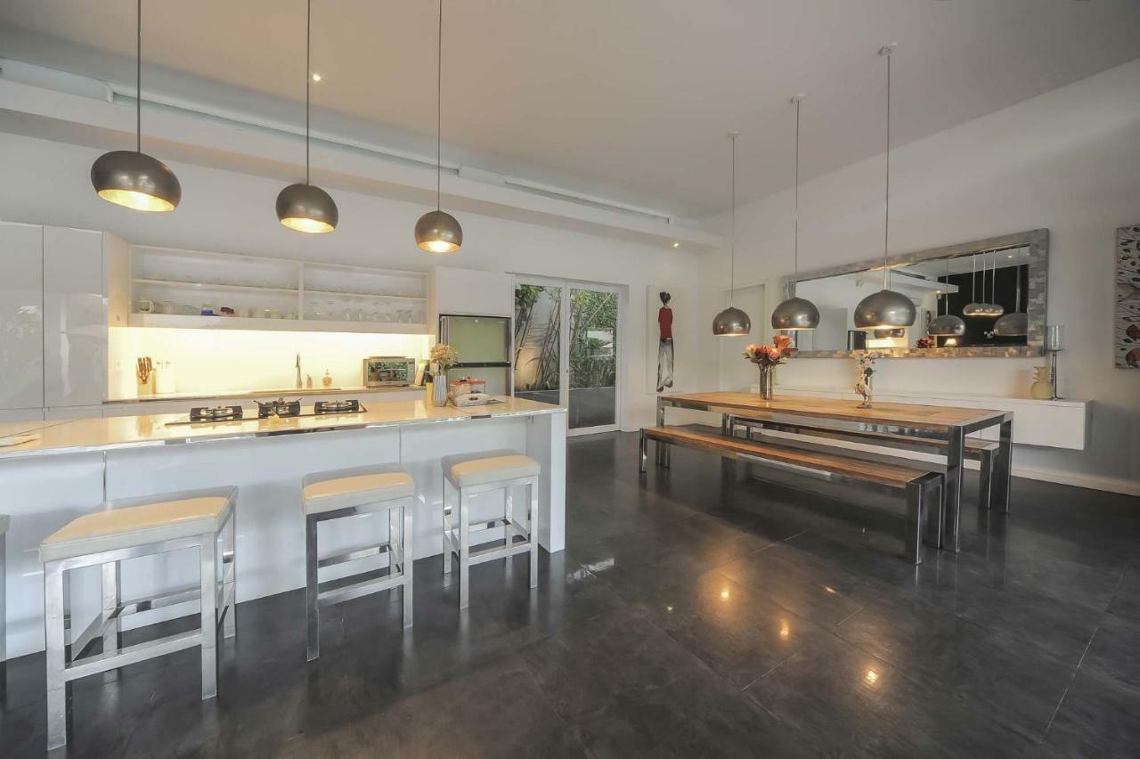 Casa Priya Petitenget 세미냑 외부 사진